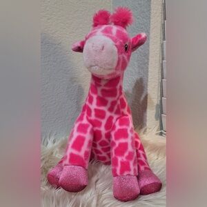 Destination Nation Plush Giraffe